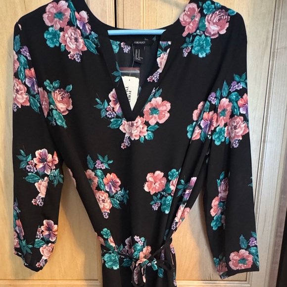 Forever 21 Black Floral Long Sleeve Dress - Picture 3 of 7